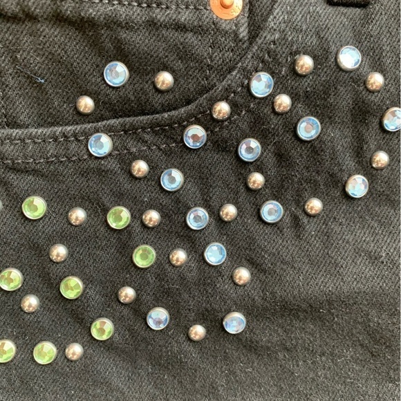 Levi’s Ribcage Shorts - Picture 6 of 10